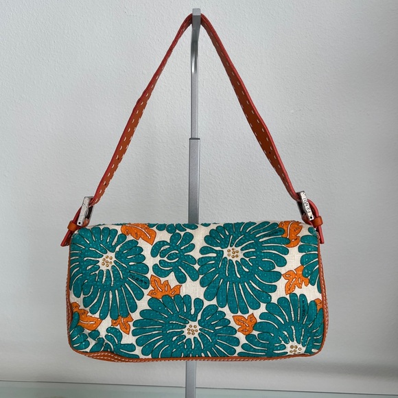 Super Rare Fendi Vintage Floral Canvas Baguette Bag - Picture 7 of 12